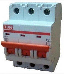 Автоматический выключатель TDM ВА47-29 3P 5А 4,5кА х-ка D  